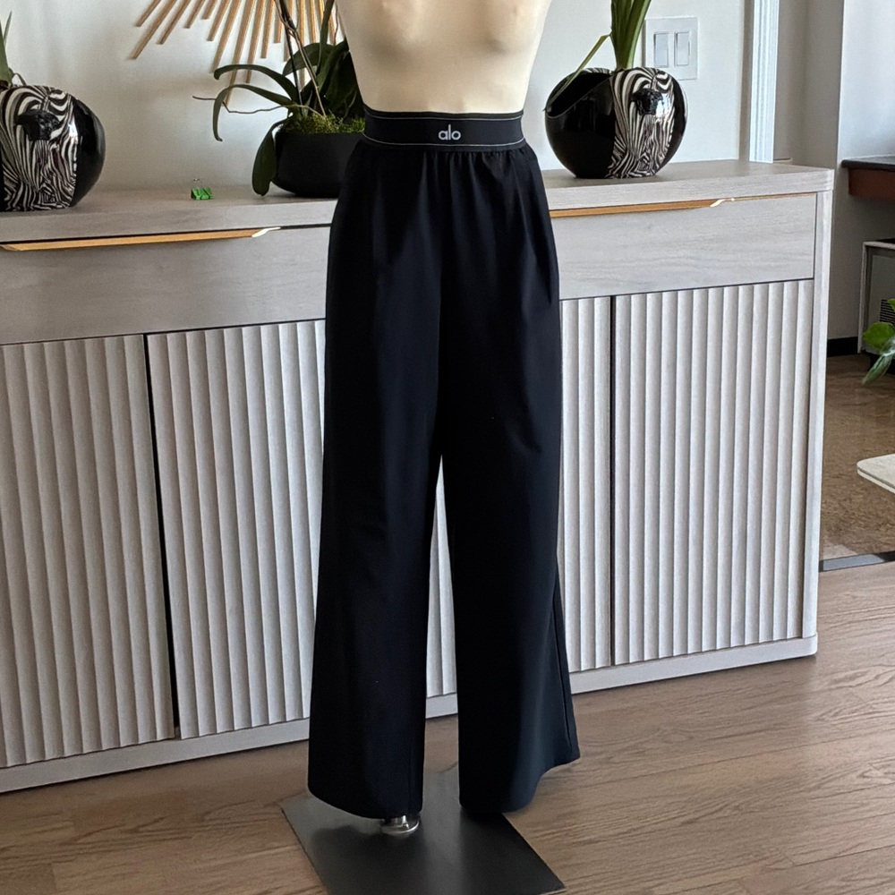 ALO Yoga Black High-Rise Wide Leg Pants